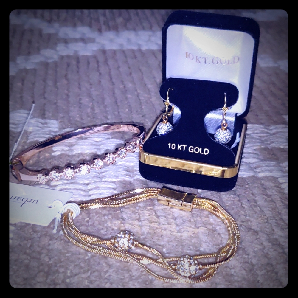 Gold and Gold Tone Jewelry